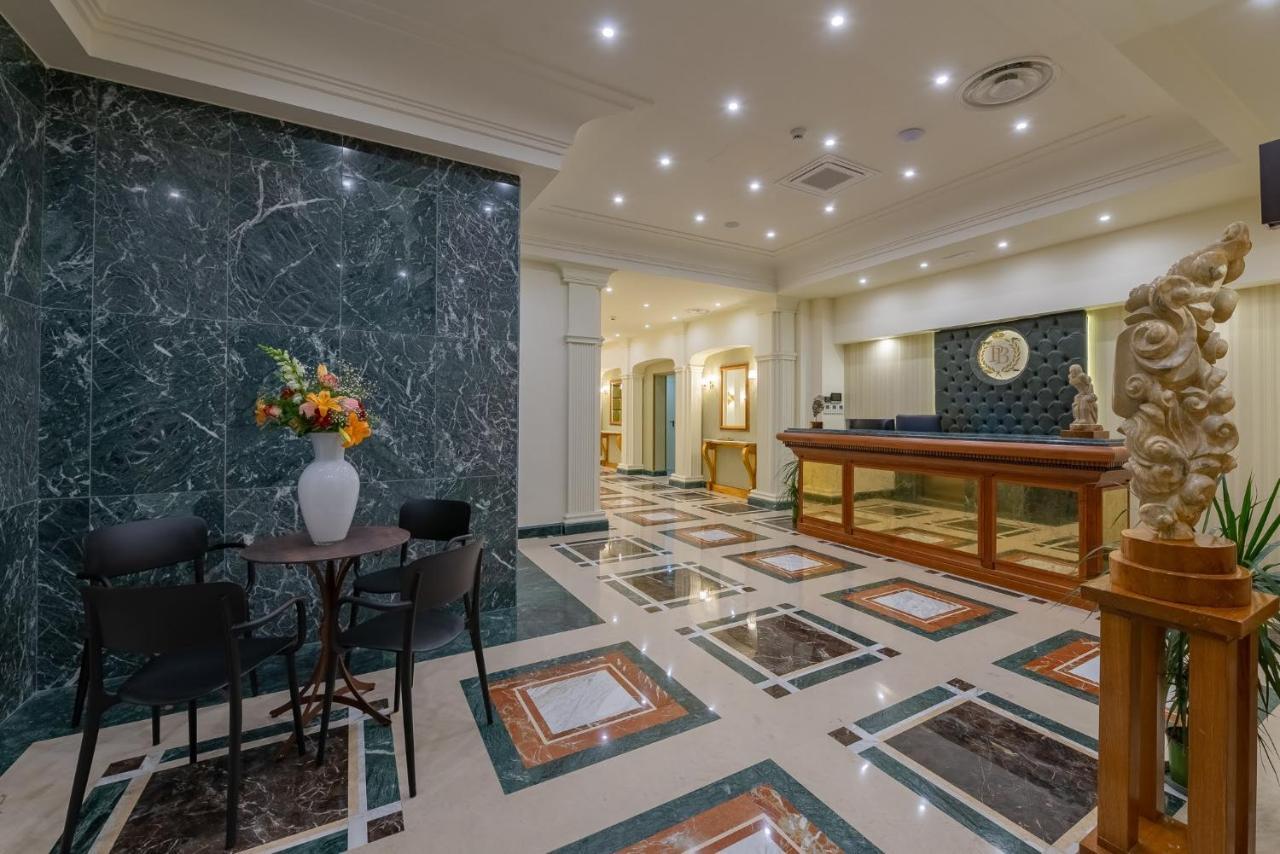 שאקה La Paloma Blanca Hotel מראה חיצוני תמונה